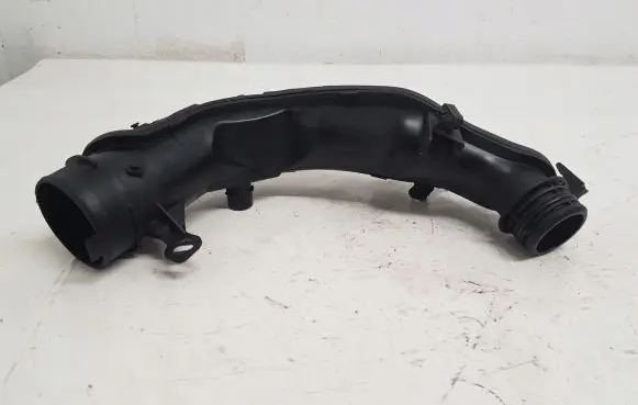 Peugeot 3008 I Intercooler hose/pipe M06021A152