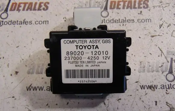 Toyota Auris 150 Other control units/modules 8902012010