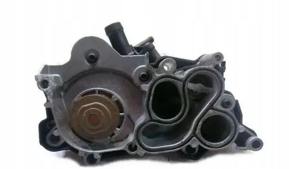 Skoda Fabia Mk3 (NJ) Water pump 04E121042M