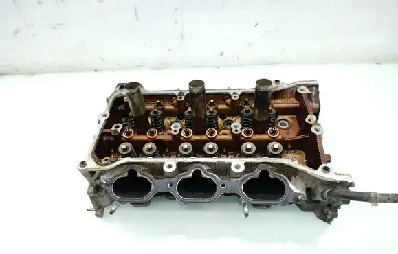 Lexus GS 300 350 430 450H Engine head 2GRS