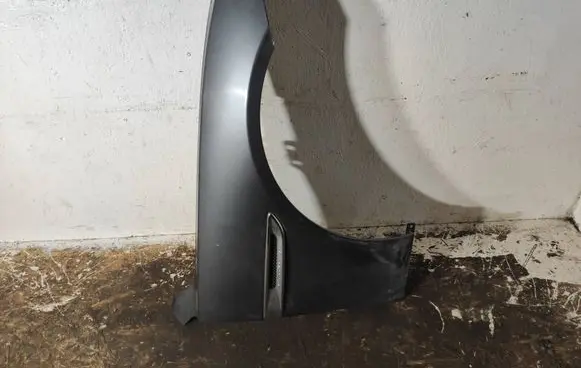 Jaguar XE Fender 