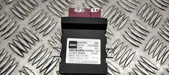 BMW X5 F15 Fuel injection pump control unit/module 7371832
