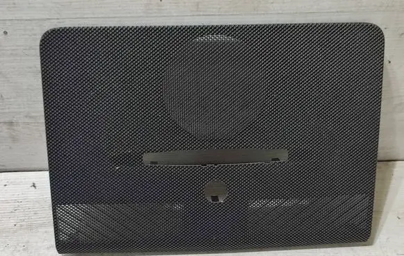 Mercedes-Benz GLK (X204) Dash center speaker trim cover A2046808008
