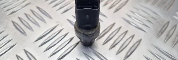 Peugeot 407 Air conditioning (A/C) pressure sensor 9647971280
