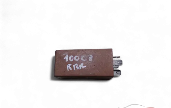 Audi 100 200 5000 C3 Other relay 447965571A