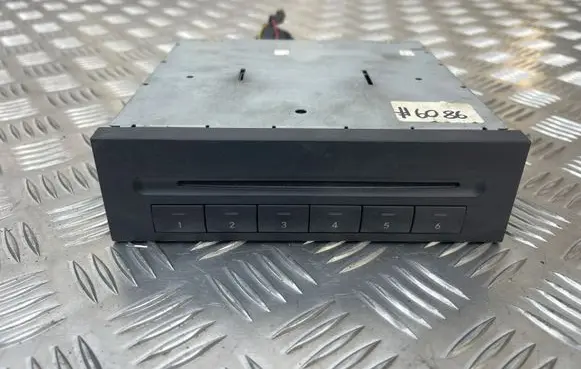 Mercedes-Benz E W211 CD/DVD changer A2118275542