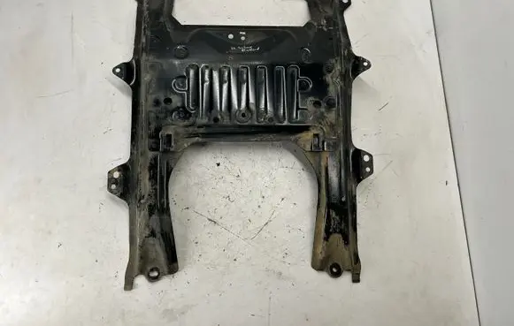 Subaru Outback (BT) Engine splash shield/under tray