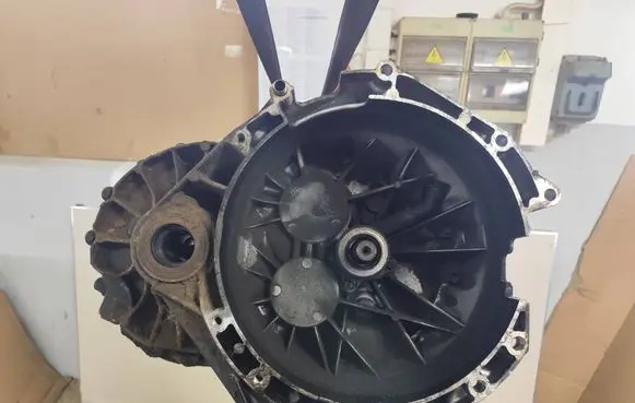 Ford Transit Manual 6 speed gearbox CC1R7002AD 084858 0511110485