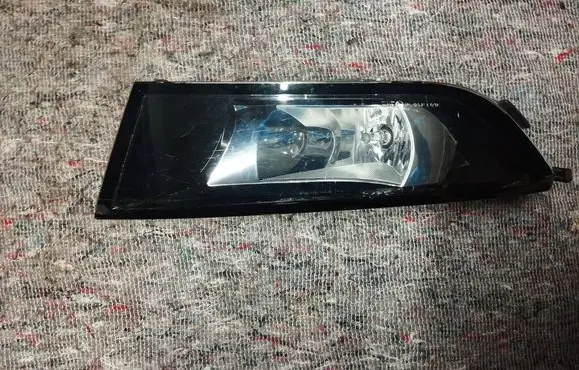 Skoda Fabia Mk3 (NJ) Front fog light 90138612 6V0941699A