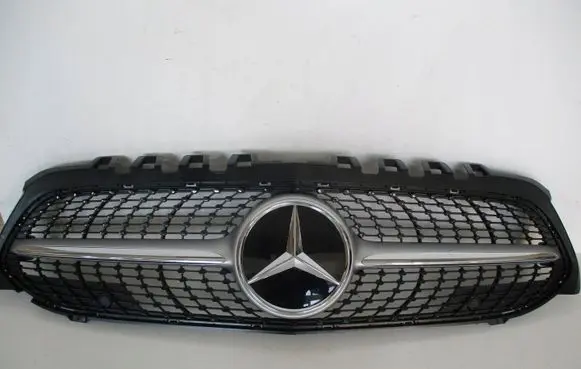 BMW 2 Active Tourer U06 Front bumper upper radiator grill