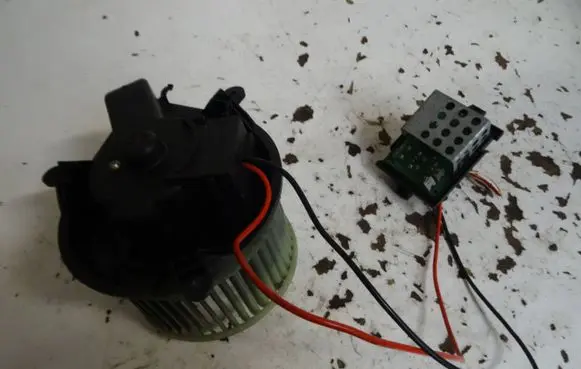 Renault Laguna I A/C air flow flap actuator/motor 