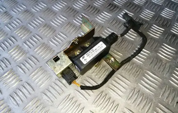 Volkswagen Sharan ESP acceleration yaw rate sensor 7M3907637 YM212C184AA 1J0907657A