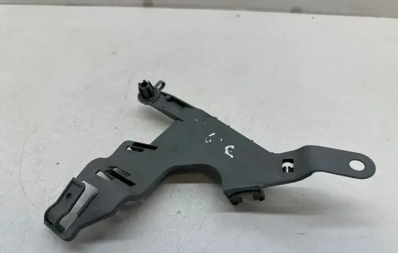 Volvo XC60 Fender mounting bracket 6G9T14A301XC