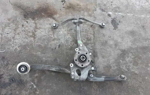 Audi A6 C7 Front wheel hub spindle knuckle