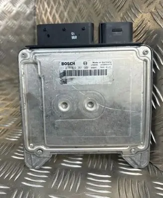 BMW X6 E71 Engine control unit/module 1277022361 1039R01473