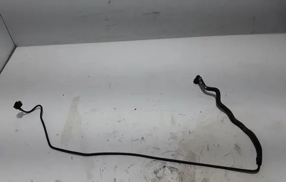 Volvo V40 Engine coolant pipe/hose 31200650