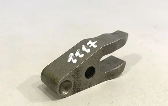 Mercedes-Benz C W204 Fuel Injector clamp holder A6510160438