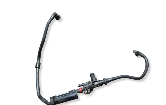 BMW 5 G30 G31 G38 Breather/breather pipe/hose 7645857 8613141 3M861314103