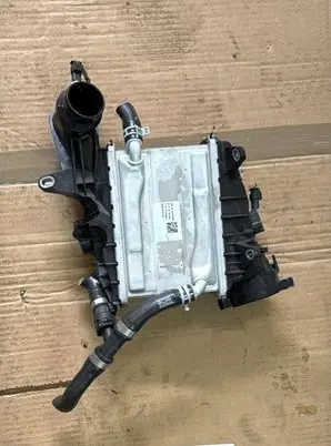 Volvo XC90 Intercooler radiator 8641456 4617067900 1301444S03