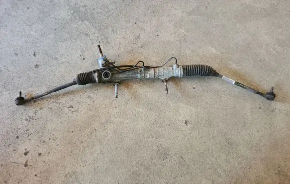 Peugeot 206+ Steering rack 6820000085