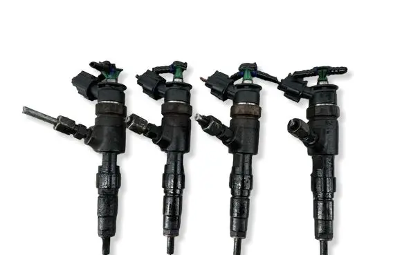 Citroen C4 Cactus Fuel injectors set 0445110566 01T5160