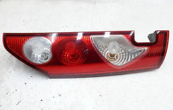 Renault Kangoo I Rear/tail lights 8200419945