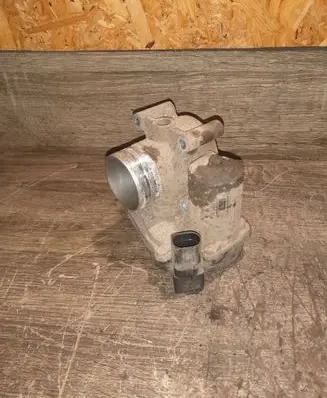 Volkswagen Polo V 6R Throttle valve 03D133062E