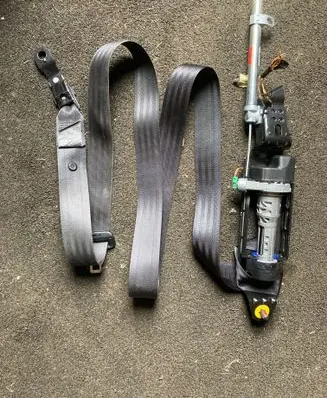 Volvo XC60 Front seatbelt 39817382