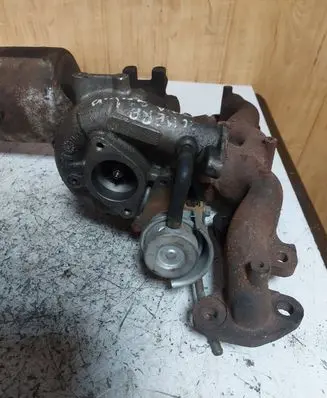 Nissan Almera Tino Turbo