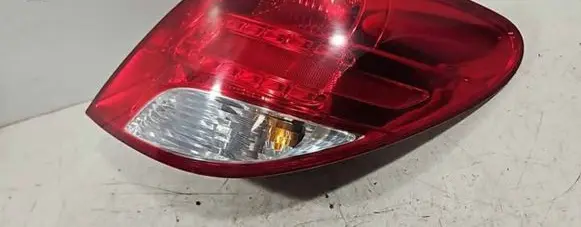 Peugeot 207 Rear/tail lights 9686565980 VP9PFX13404A