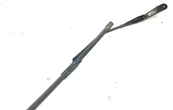 Volvo V40 Front wiper blade arm 31276060