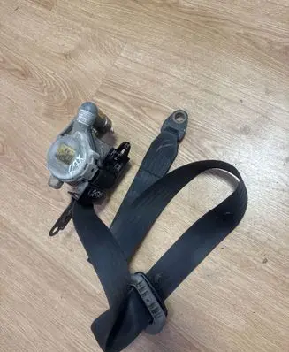 Mazda 2 Front seatbelt BGA521217