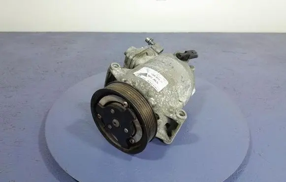 Seat Leon (1P) Air conditioning (A/C) compressor (pump) 5N0820803A