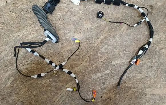 Citroen DS7 Crossback Tailgate/trunk wiring harness 9826128380