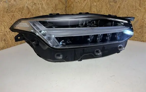Volvo XC90 Headlight/headlamp 32342483 KT59202