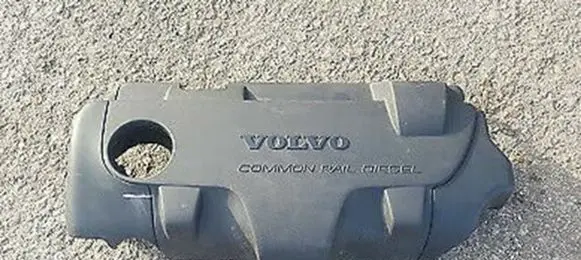 Volvo XC90 Engine cover (trim) 08653495