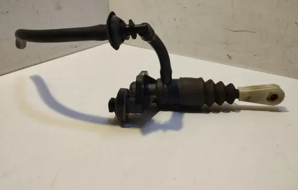 Audi A4 S4 B5 8D Clutch master cylinder 8E1721401C