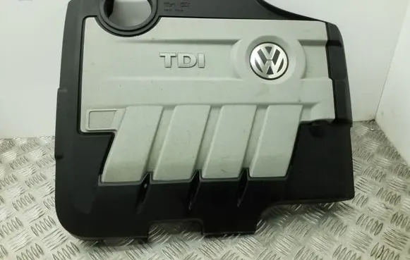 Volkswagen Tiguan Engine cover (trim) 03L103925 03L103925C
