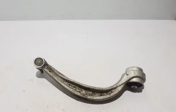 Audi Q8 Front lower control arm/wishbone 4M0407696D