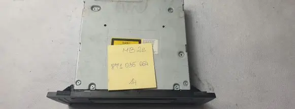 Audi A5 8T 8F MMI control unit 8T1035664
