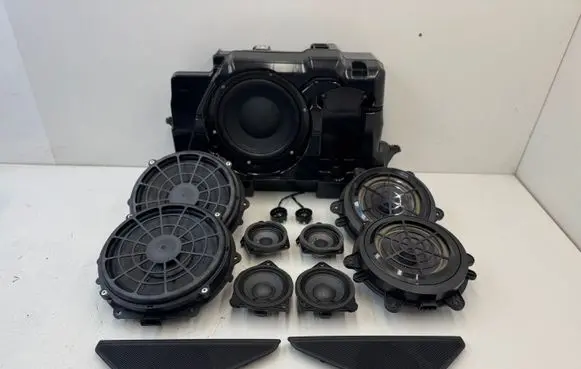 Porsche Macan (95B) Audio system kit 95B035481B 7PP035710C
