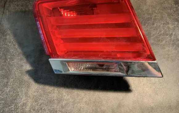 BMW 7 F01 F02 F03 F04 Tailgate rear/tail lights 7182205