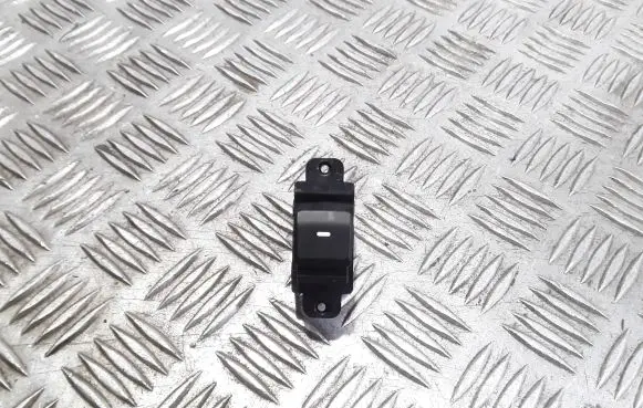 Hyundai i20 (GB IB) Electric window control switch 299122842 93580C7020