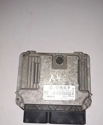 Volkswagen Cross Touran I Engine control unit/module 03G906021RN 03G906021AB