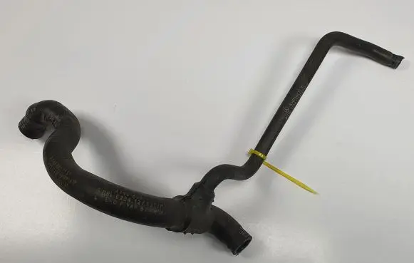 Mercedes-Benz S W140 Engine coolant pipe/hose A1408321188