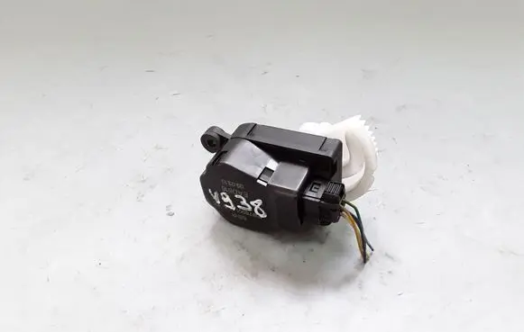 Peugeot 5008 Air flap motor/actuator P1975001U