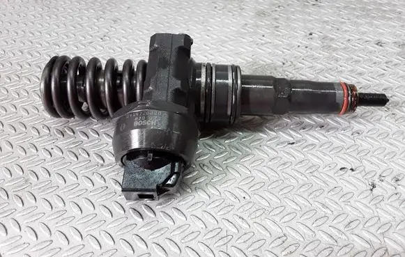 Volkswagen Phaeton Fuel injector 0414720220 07Z130073H