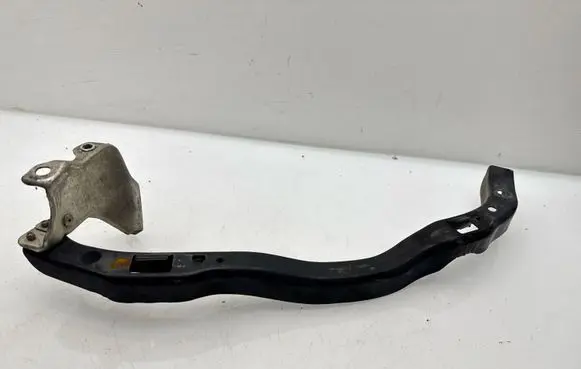 Subaru Outback Headlight/headlamp mounting bracket 
