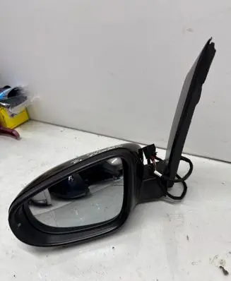 Volkswagen Touran II Front door electric wing mirror 1T0857933A