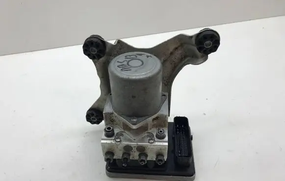 BMW 7 G11 G12 ABS Pump 6896893 6896982
